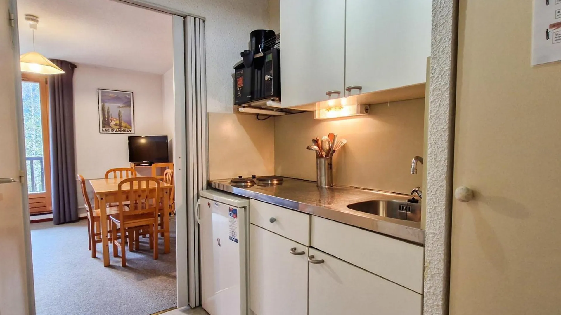 Studio Cabine Confortable, Exposition Sud, Proche Pistes Et Commerces, Balcon Inclus - Fr-1-425-171 Флен 0*,
